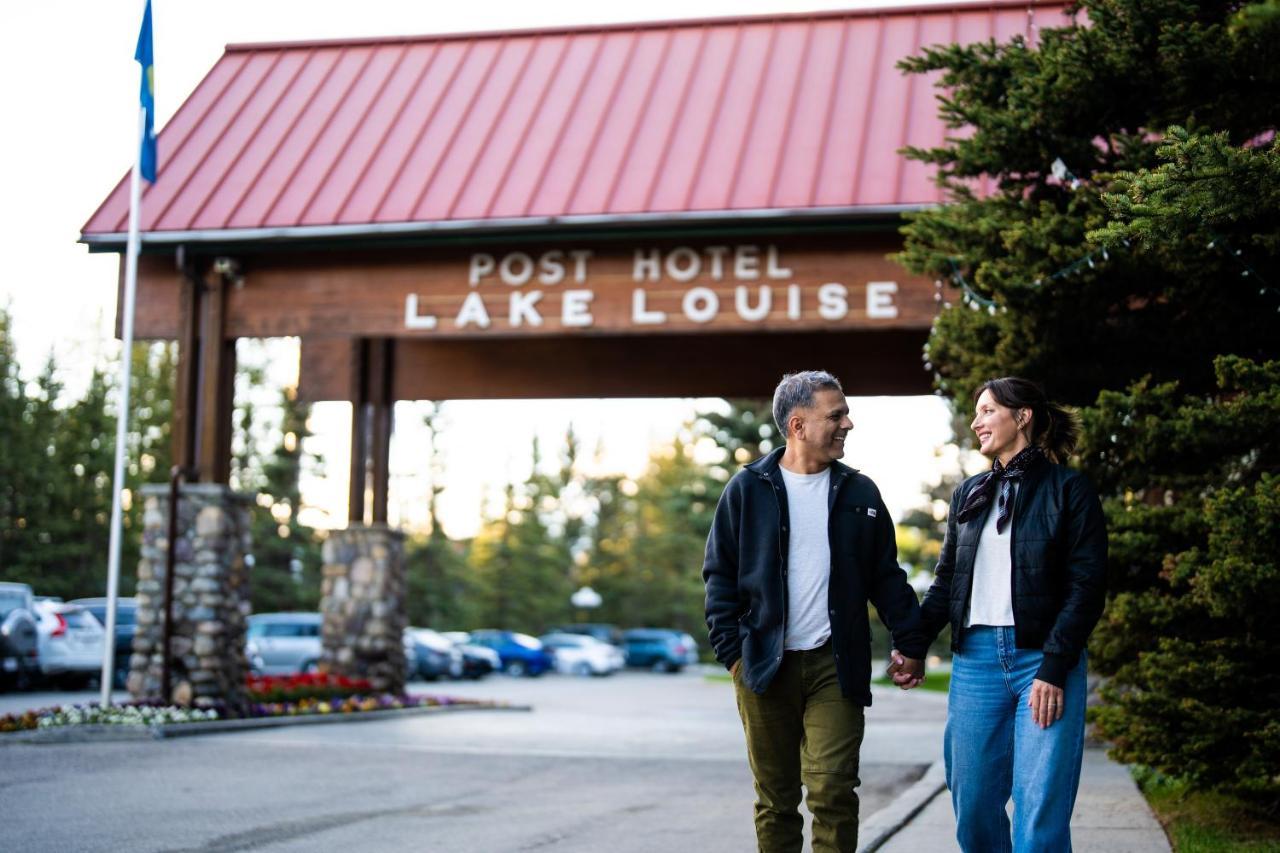 Post Hotel & Spa Lake Louise Eksteriør bilde