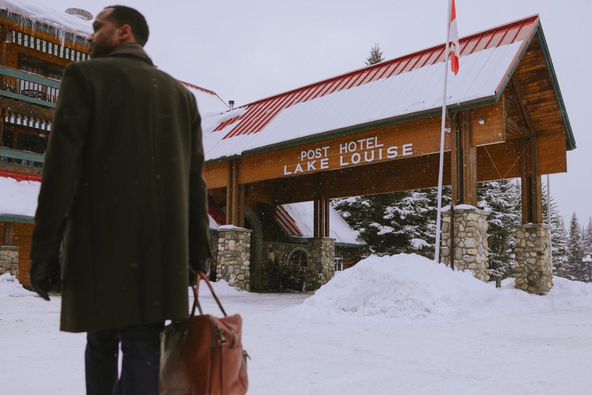 Post Hotel & Spa Lake Louise Eksteriør bilde